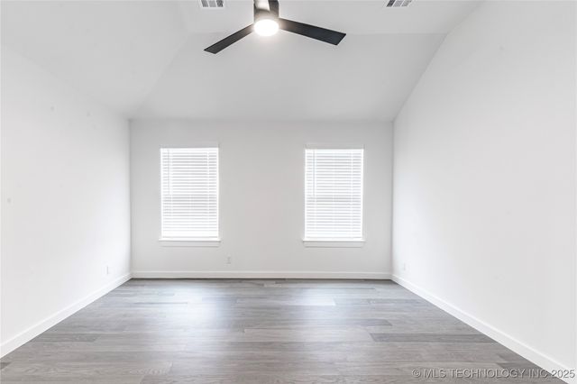 1412 E 150th Place S, Glenpool, OK 74033