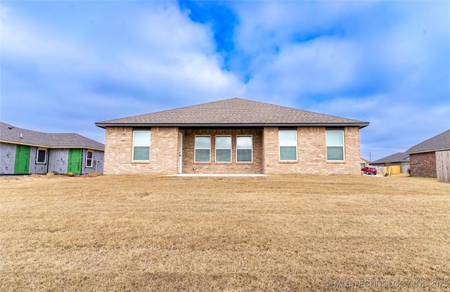 1412 E 150th Place S, Glenpool, OK 74033