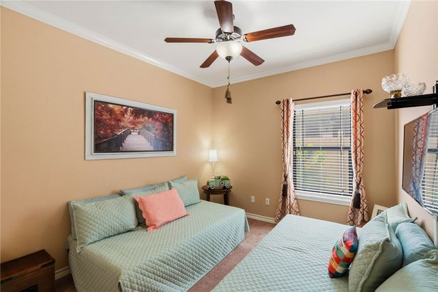 5717 Aava Dr, Corpus Christi, TX 78414