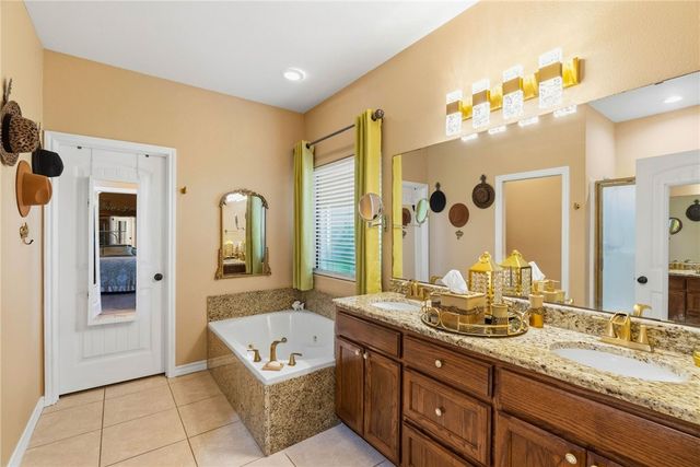5717 Aava Dr, Corpus Christi, TX 78414
