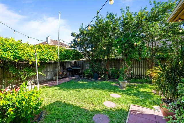 5717 Aava Dr, Corpus Christi, TX 78414