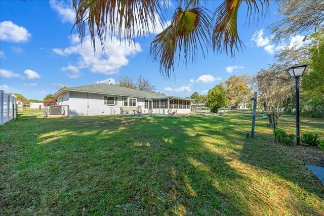 11 SE 63RD TERRACE, Ocala, FL 34472