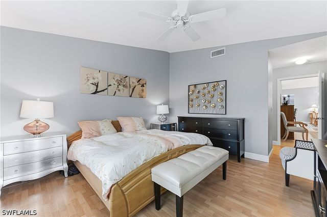 6835 Huntington Lakes CIR 201, Naples, FL 34119