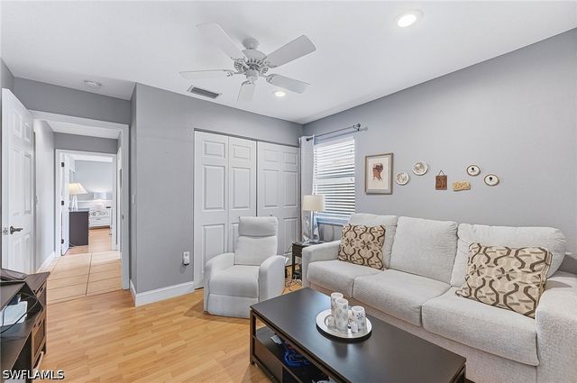 6835 Huntington Lakes CIR 201, Naples, FL 34119