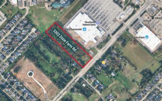 3302 Dixie Farm Road, Pearland, TX 77581