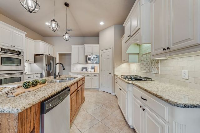 1200 Goose Meadow Lane, Mckinney, TX 75071