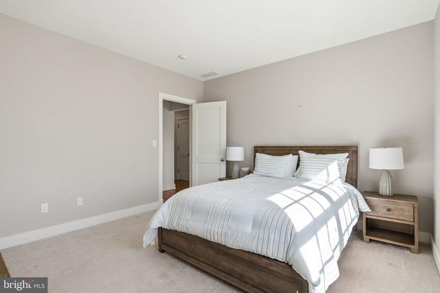 904 PLYMOUTH RD, Lower Gwynedd, PA 19002