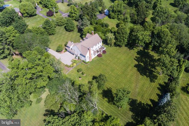 904 PLYMOUTH RD, Lower Gwynedd, PA 19002