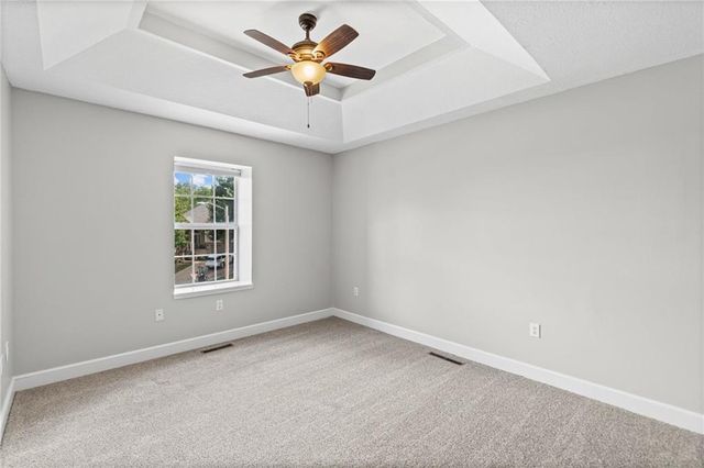 510 SW Foot Hill Drive, Grain Valley, MO 64029