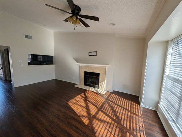 2728 Copper Creek Drive 208, Arlington, TX 76006