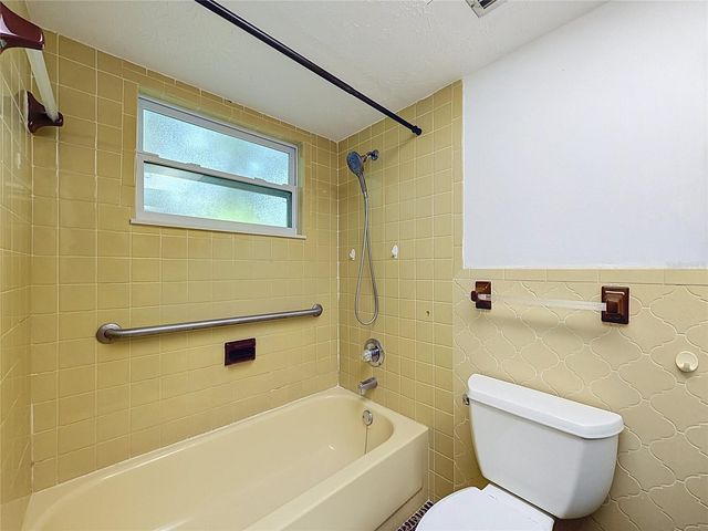 8846 CARMEN LANE, Port Richey, FL 34668