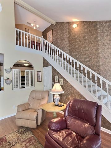 10442 KENSINGTON CIR, Collierville, TN 38017