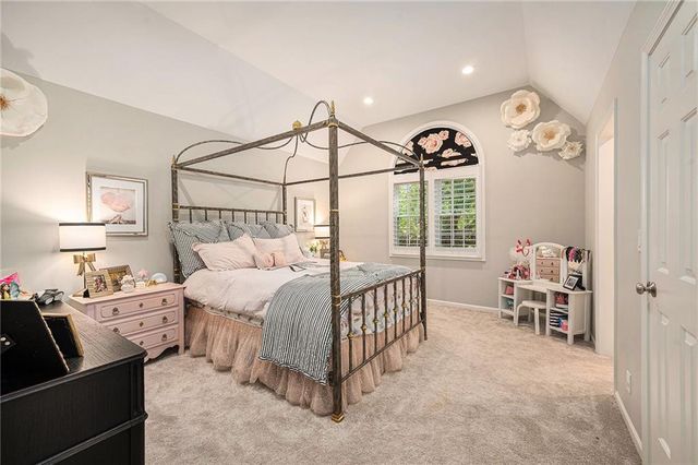 4528 W 140th Street, Leawood, KS 66224