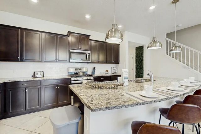 7472 OAKMOSS LOOP, Davenport, FL 33837