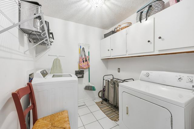 209 Moss Dale Ln., Pawleys Island, SC 29585