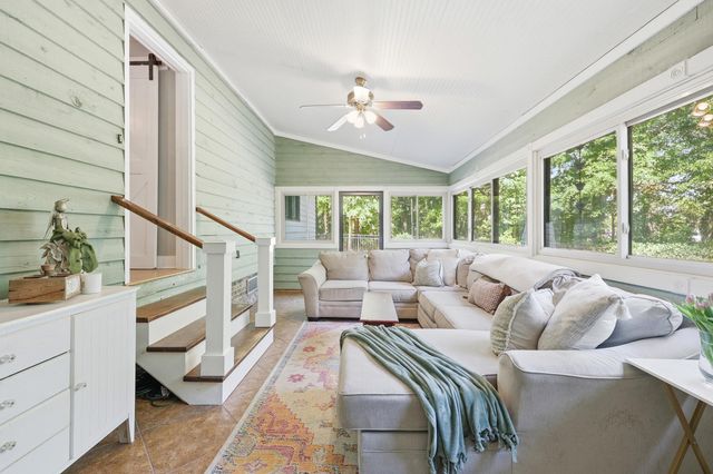 209 Moss Dale Ln., Pawleys Island, SC 29585