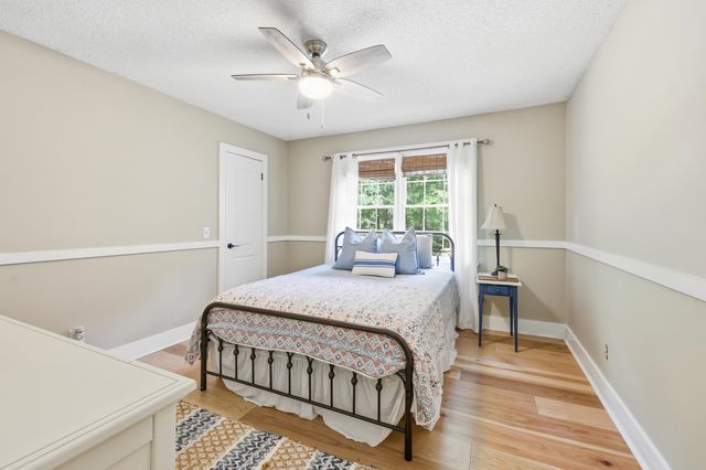 209 Moss Dale Ln., Pawleys Island, SC 29585