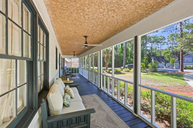 209 Moss Dale Ln., Pawleys Island, SC 29585