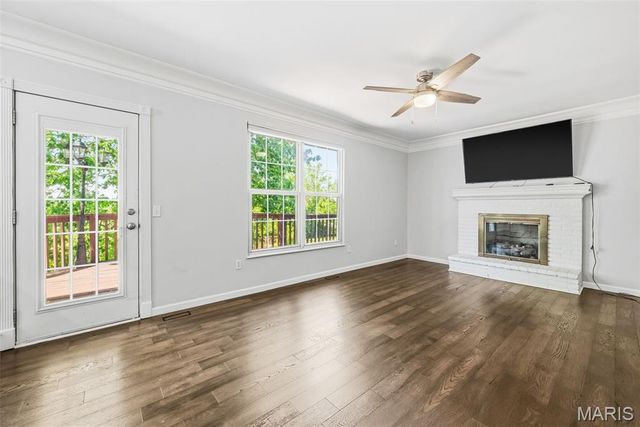 557 May Valley Drive, Fenton, MO 63026