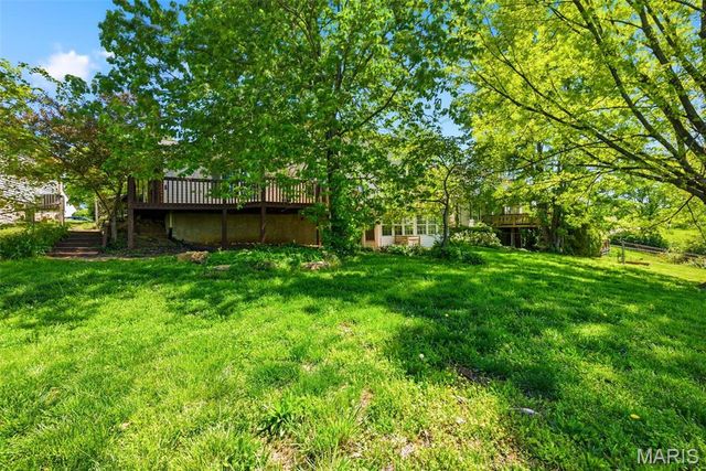 557 May Valley Drive, Fenton, MO 63026