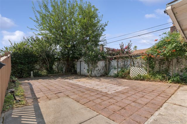 82-42 233rd Street, Queens Village, NY 11427