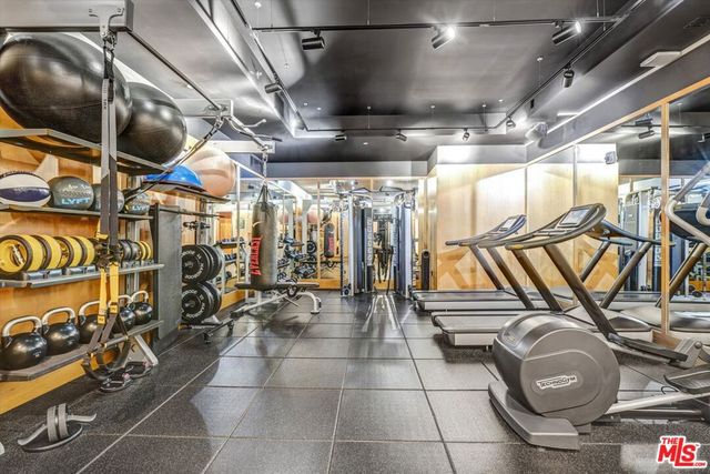 10777 WILSHIRE Boulevard 209, Los Angeles, CA 90024
