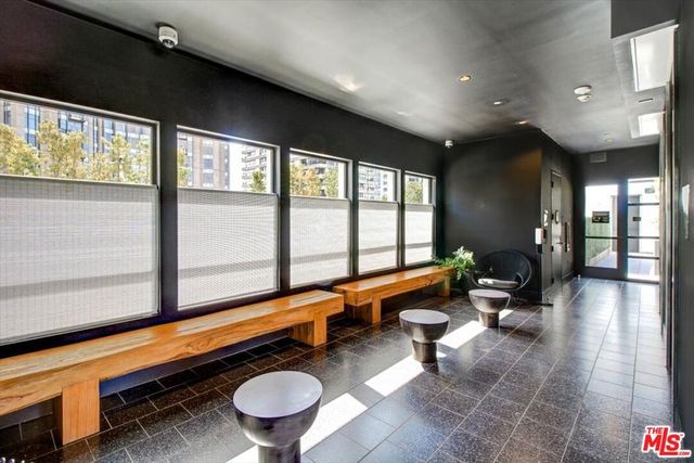 10777 WILSHIRE Boulevard 209, Los Angeles, CA 90024