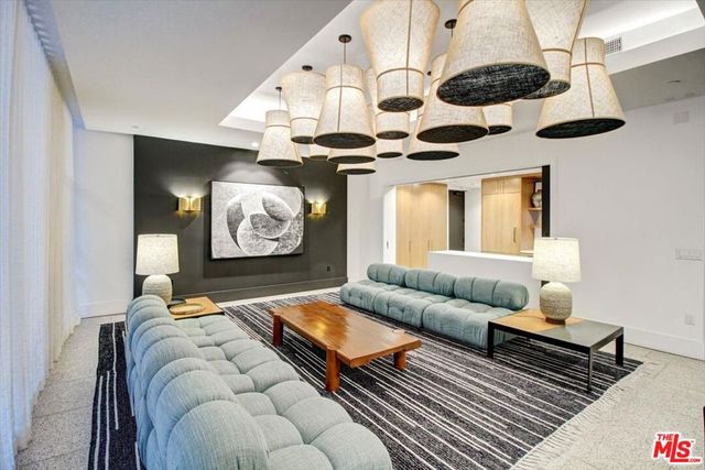 10777 WILSHIRE Boulevard 209, Los Angeles, CA 90024