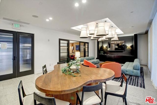 10777 WILSHIRE Boulevard 209, Los Angeles, CA 90024