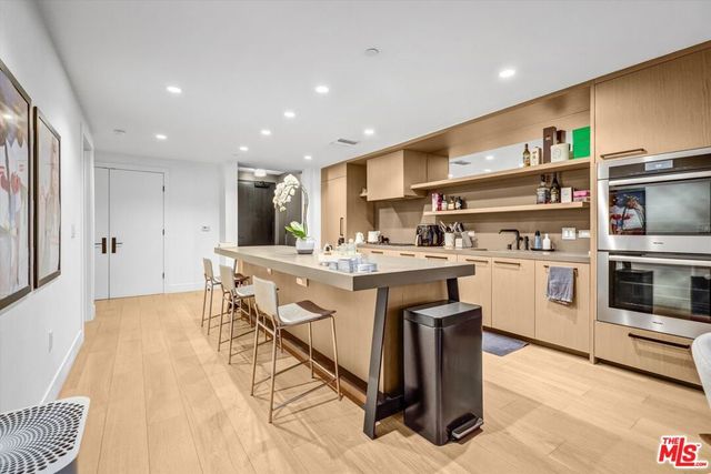 10777 WILSHIRE Boulevard 209, Los Angeles, CA 90024