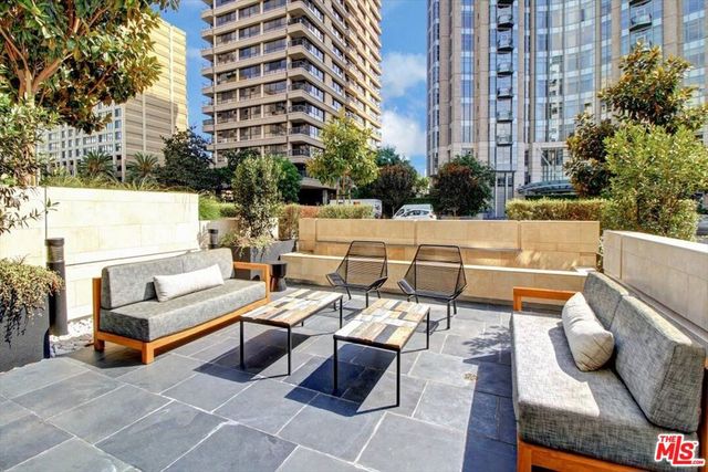 10777 WILSHIRE Boulevard 209, Los Angeles, CA 90024