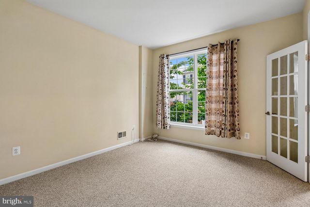 20660 SMOLLET TER, Ashburn, VA 20147