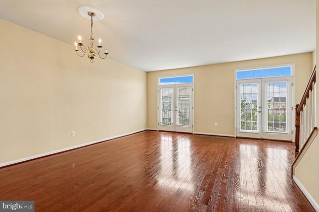 20660 SMOLLET TER, Ashburn, VA 20147