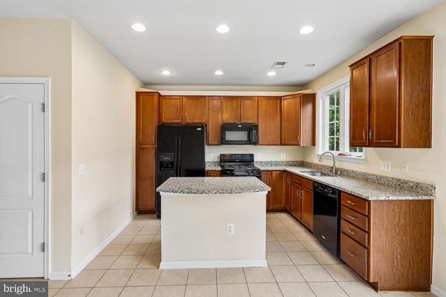 20660 SMOLLET TER, Ashburn, VA 20147