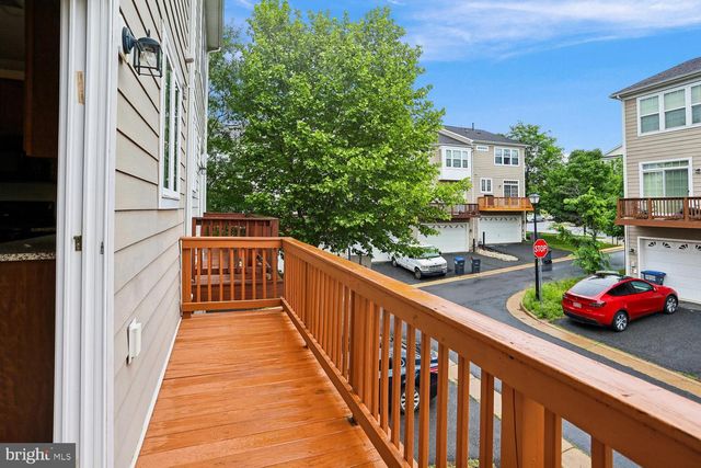 20660 SMOLLET TER, Ashburn, VA 20147