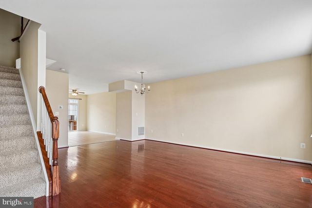 20660 SMOLLET TER, Ashburn, VA 20147