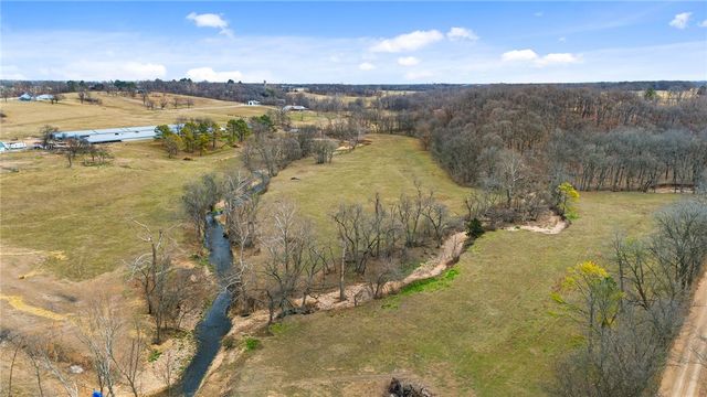 Columbia Hollow Road, Decatur, AR 72722