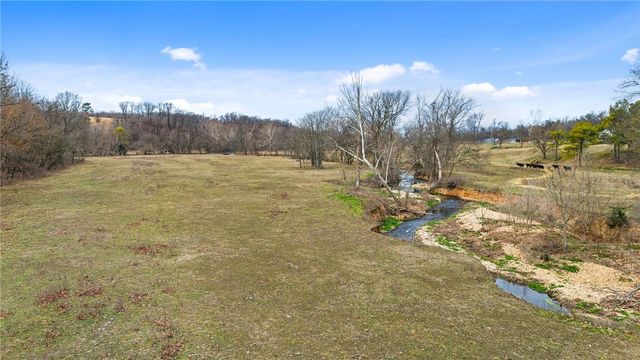 Columbia Hollow Road, Decatur, AR 72722