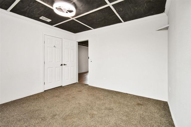 172 Road 5122, Cleveland, TX 77327
