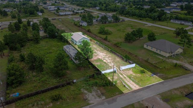 172 Road 5122, Cleveland, TX 77327