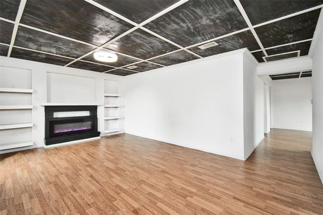 172 Road 5122, Cleveland, TX 77327