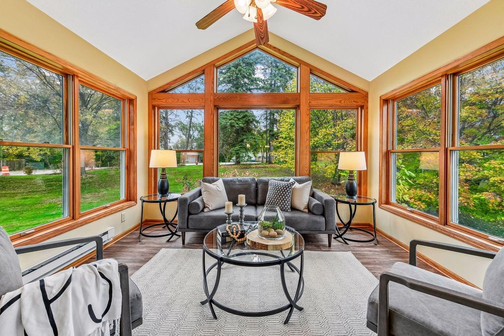3607 Sussex Place, Minnetonka, MN 55345 — photo 4