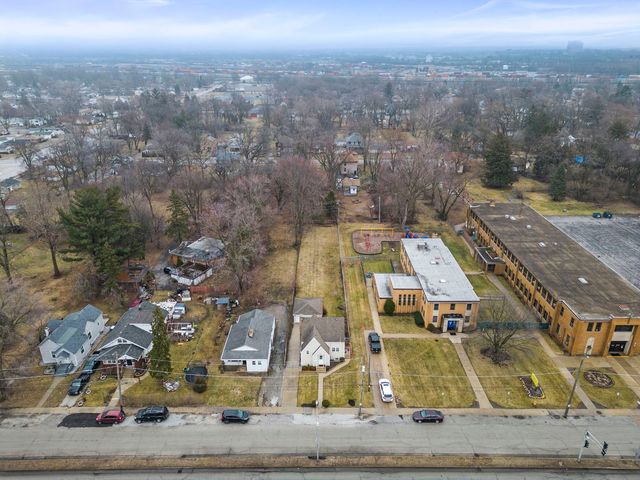 16735 Dixie Highway, Hazel Crest, IL 60429