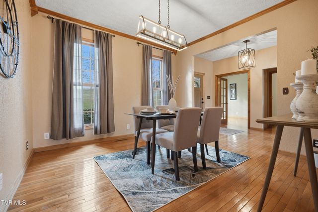 11515 Frederick Road, Coeburn, VA 24230