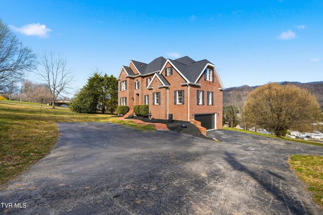 11515 Frederick Road, Coeburn, VA 24230