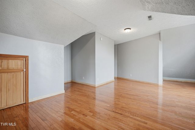 11515 Frederick Road, Coeburn, VA 24230