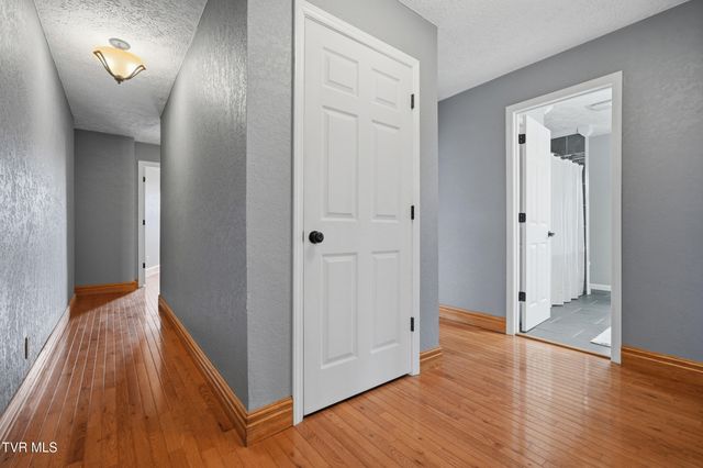 11515 Frederick Road, Coeburn, VA 24230