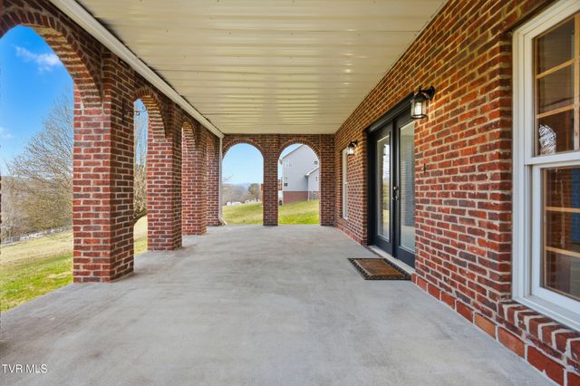 11515 Frederick Road, Coeburn, VA 24230