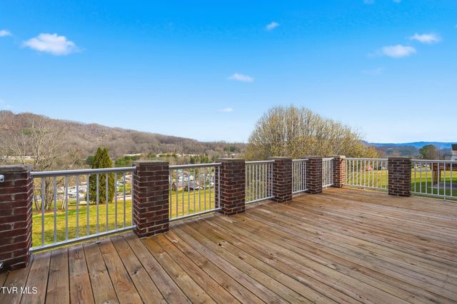 11515 Frederick Road, Coeburn, VA 24230