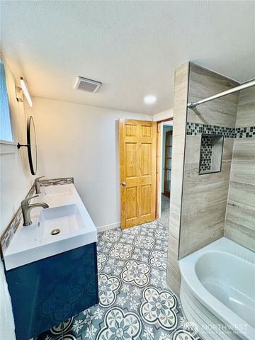 703 Washington Street, Walla Walla, WA 99362